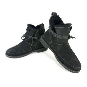 UGG Boots Womens 8 Esther Classic Shearling Winter Bootie 1103809 Black Suede